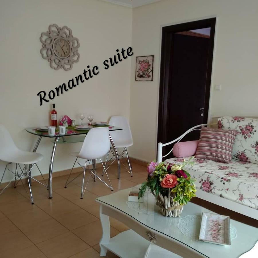 Iris Deluxe Suites 1 Kavala Quarto foto